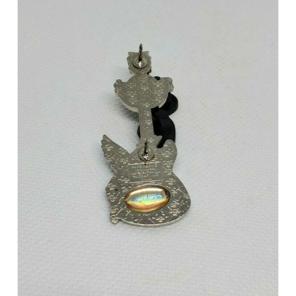 Authentic Hard Rock Café Cozumel Parrot Guitar Lapel Brooch Hat Pin - Picture 4 of 10